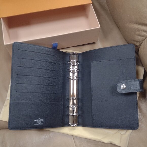 NEW AUTHENTIC Louis Vuitton Agenda Graphite MM🖤 - Picture 4 of 13